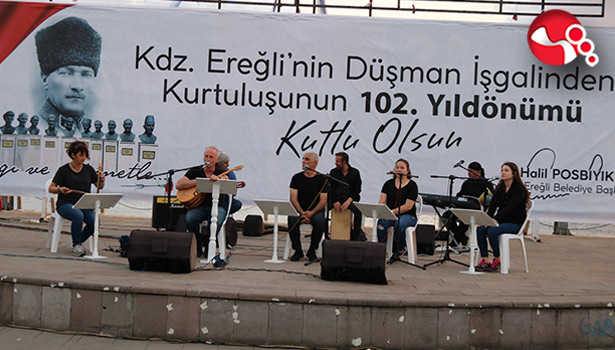 Kurtuluşun 102. yılında akşam etkinlikleri...