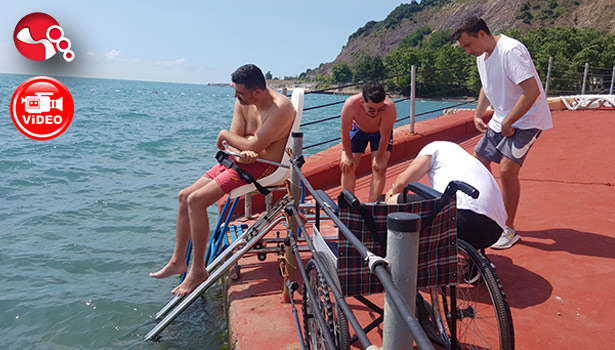 Özel bireyleri unutmadılar...