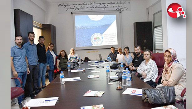 Ereğli’de evcil hayvan satışı yapan işletmelere eğitim verildi