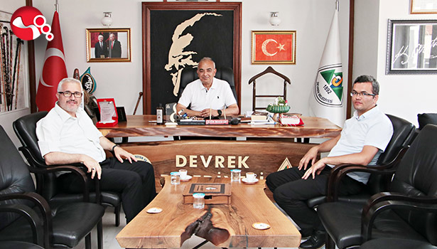 Müftü İzmirli’den veda ziyareti