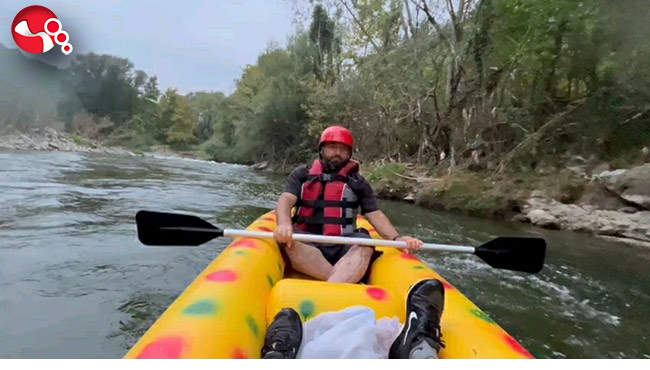 İlçeyi kanoyla geçtiler