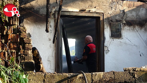 Evde çıkan yangından üzücü haber