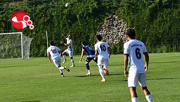 Ereğli Belediyespor hazırlık maçında mağlup oldu...