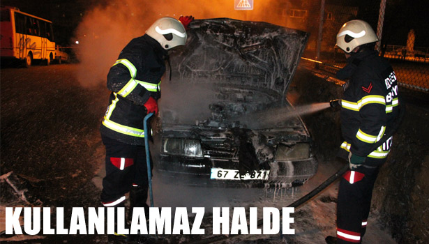 PARK HALİNDEKİ OTOMOBİL YANDI
