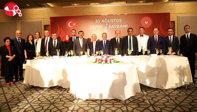 Zonguldak'ta Zafer Bayramı resepsiyonu düzenlendi