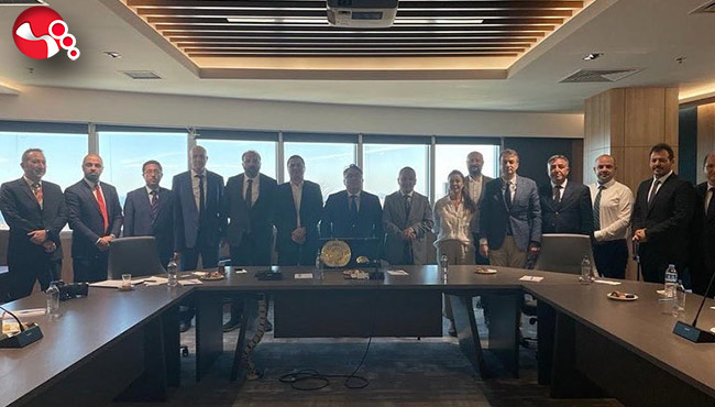 Rektör Özölçer, TP-OTC yetkilileriyle İstanbul'da buluştu