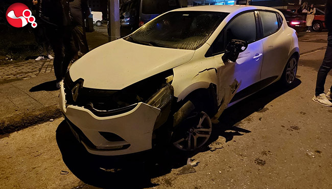 Park halindeki araçları biçti...