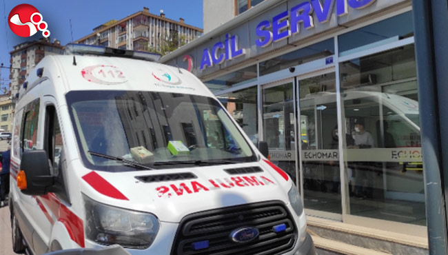 Kestiği ağacın altında kaldı… Yoğun bakımda…