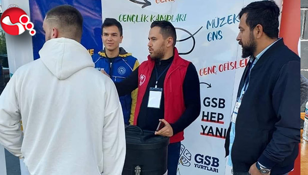 Gençleri terminalde karşıladılar