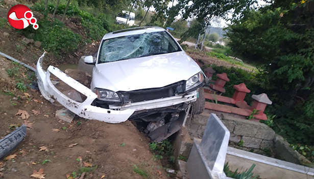 Yoldan çıktı, mezarlığa girdi