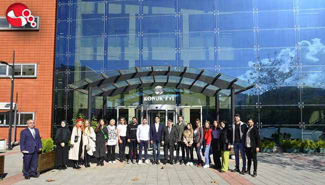 Rektör Özölçer, öğrenci temsilcileriyle bir araya geldi