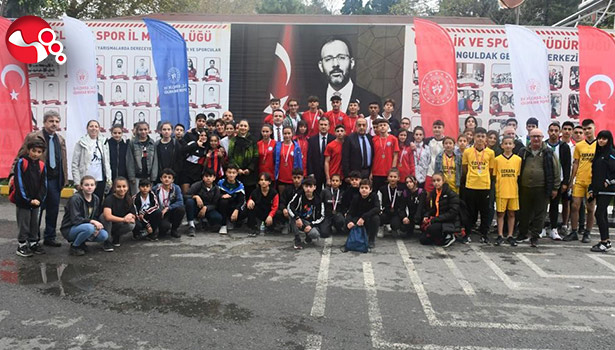 Öğrenciler madalya için yarıştı