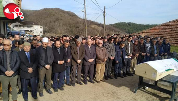 Trafik Kazasında ölen genç dualarla toprağa verildi