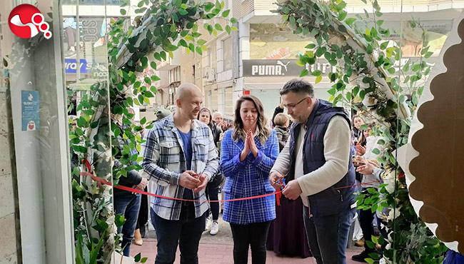 GLORY VETERİNER KLİNİĞİ’NE GÖRKEMLİ AÇILIŞ…