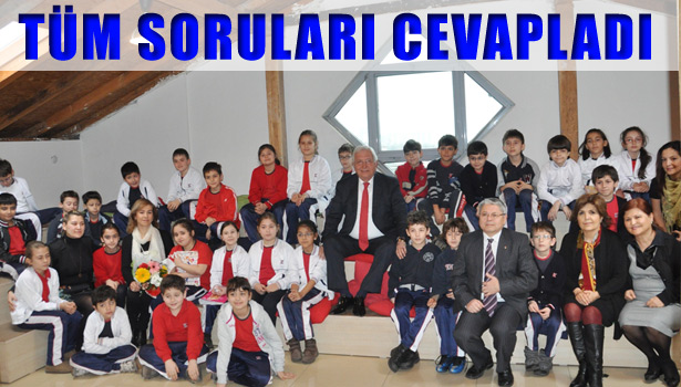 BAŞKAN POSBIYIK ÖĞRENCİLERLE BİR ARAYA GELDİ