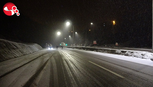 Zonguldak-Ankara Karayolunda kar yağışı...