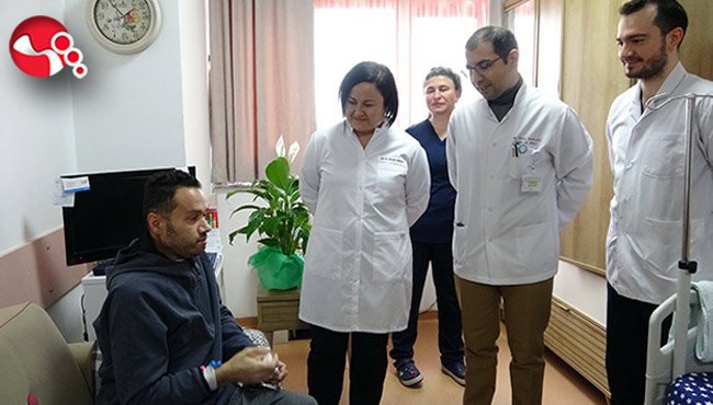 Ağzındaki yarayla geldiği hastanede hayatının şokunu yaşadı