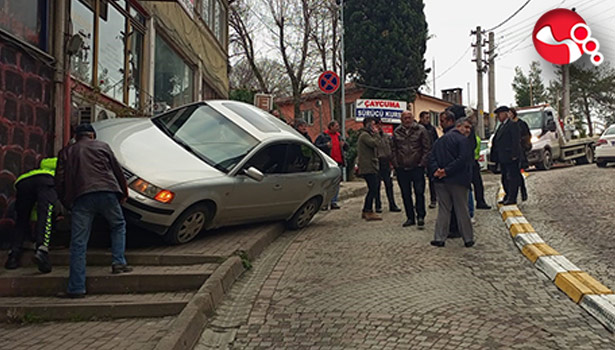 El frenini çekmeyi unutunca...