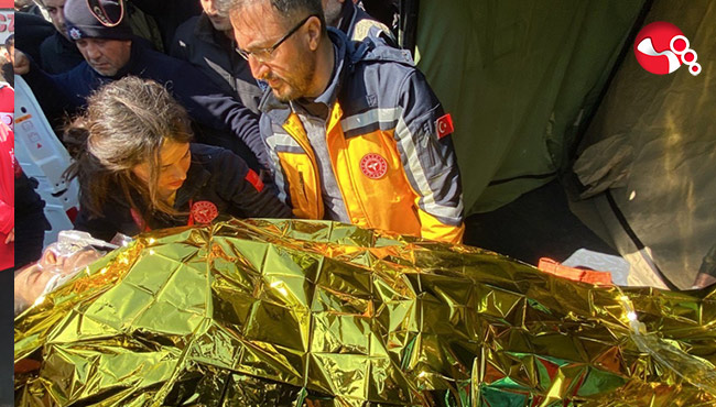 Depremin 296. saatinde mucize kurtuluş...