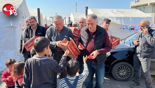 Başkan Bozkurt depremzedelere moral verdi...
