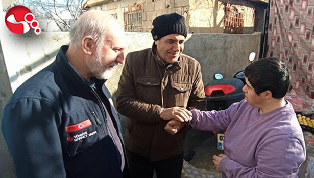 Yakınlarını kaybetmesine rağmen deprem bölgesindeydi