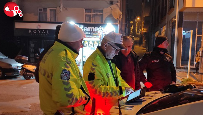 Dur ihtarına uymayan ehliyetsiz sürücü yakalandı