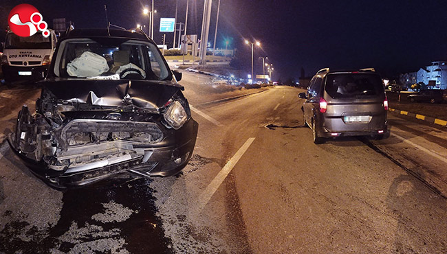 Kırmızı ışık ihlali kaza getirdi