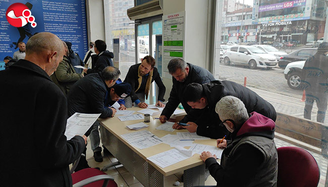 Haberi duyan koştu…