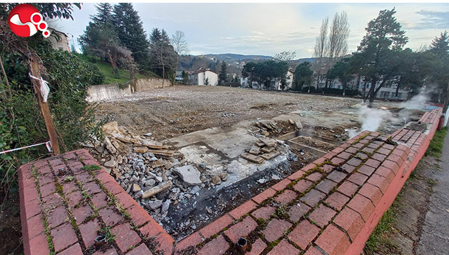 Okullar yıkılıyor...İnşaatlar ne zaman başlayacak?