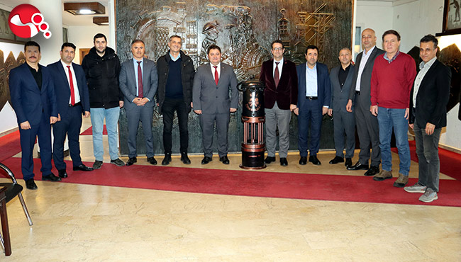 İşçilerin emekleriyle üretilen madenci feneri, GMİS’te