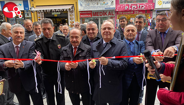 Kardeş Okula destek için sergi...