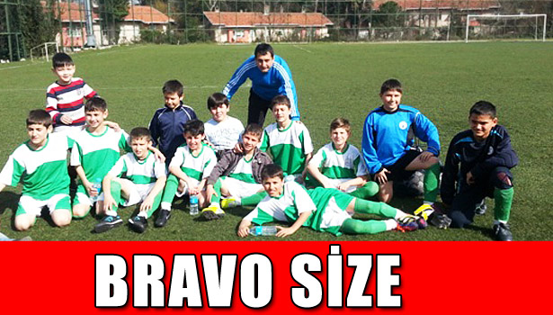 RAKİPLERİNİ ELEDİLER