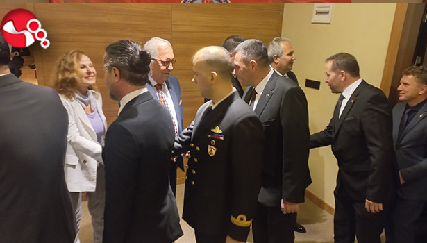 Karadeniz Ereğli'de bayramlaşmaya yoğun katılım...