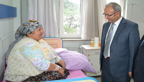 MİLLETVEKİLİ CANDAN&8217;DAN HASTANE ZİYARETİ