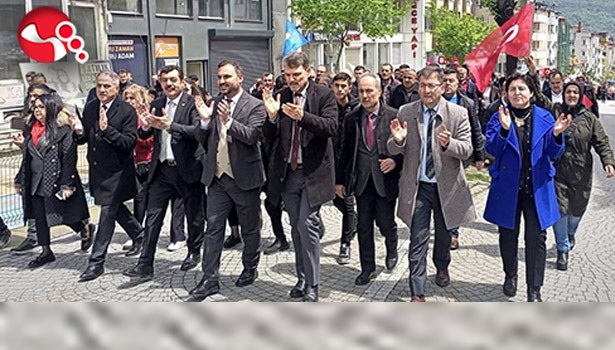 '67’de 670 AK ekip ile 67 bin el sıkıyoruz' diyerek toplandılar