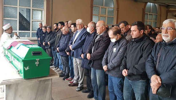 Emekli Öğretmen Öztürk'e son görev...