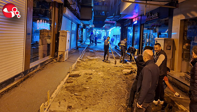 Fevzipaşa Sokak'ta ilk beton döküldü