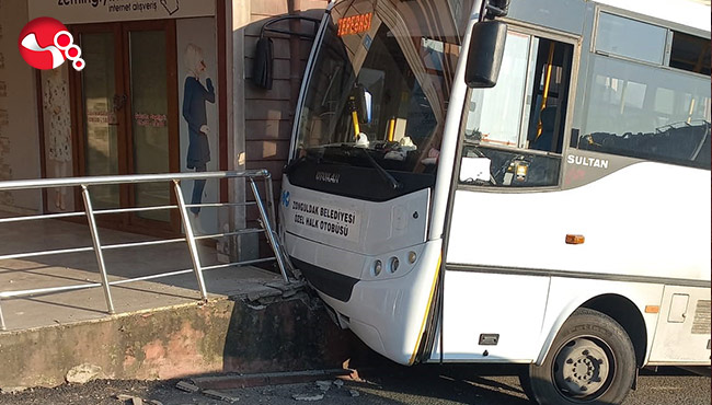 Duvara çarparak durabildi