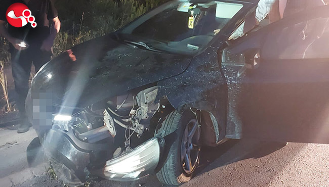 Tır ile otomobil çarpıştı!