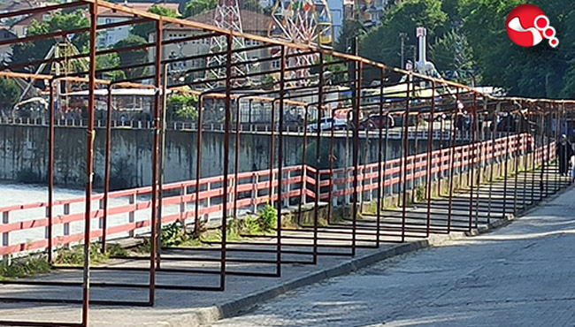 Standlar kurulmaya başlandı