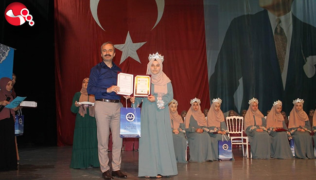 "İcazet ve Taç Giyme Töreni"