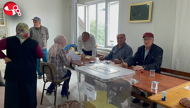 Ayvazlar Köyü sandık başında…