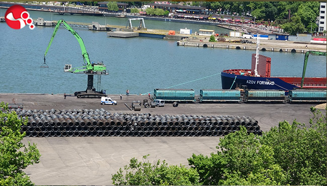 Geminin altında mayın iddiası ekipleri hareketlendirdi