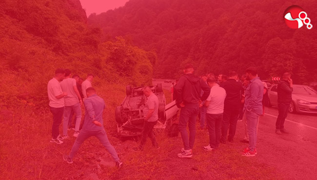 Taklalar atarak durabildi