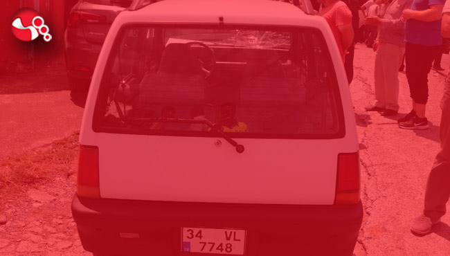 Otomobil çarptı: Hastanelik oldular!..