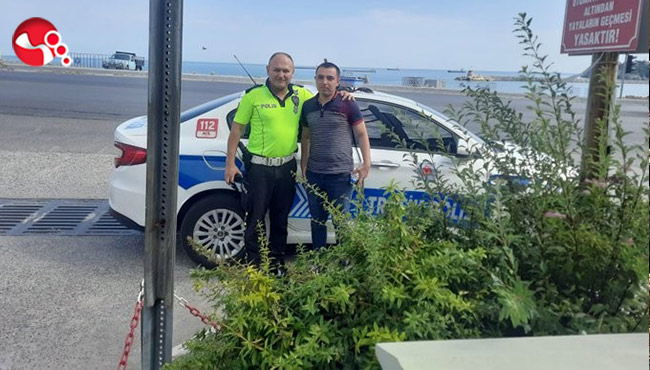 Sınava geç kalanların imdadına koştular