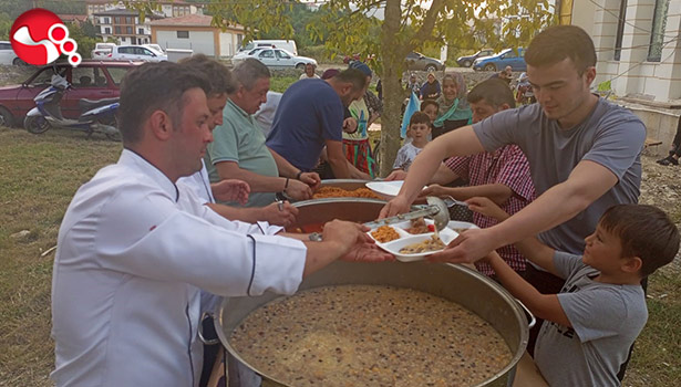 Aşure etkinliğinde buluştular
