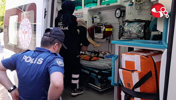 Aracın altında kaldı: Durumu ağır!..