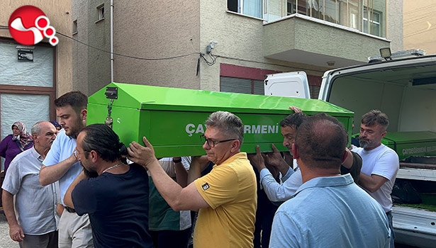 Katledilen anne son yolculuğuna uğurlandı