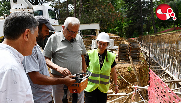 Başkan Posbıyık yeni kafe ve yaşam alanında incelemelerde bulundu